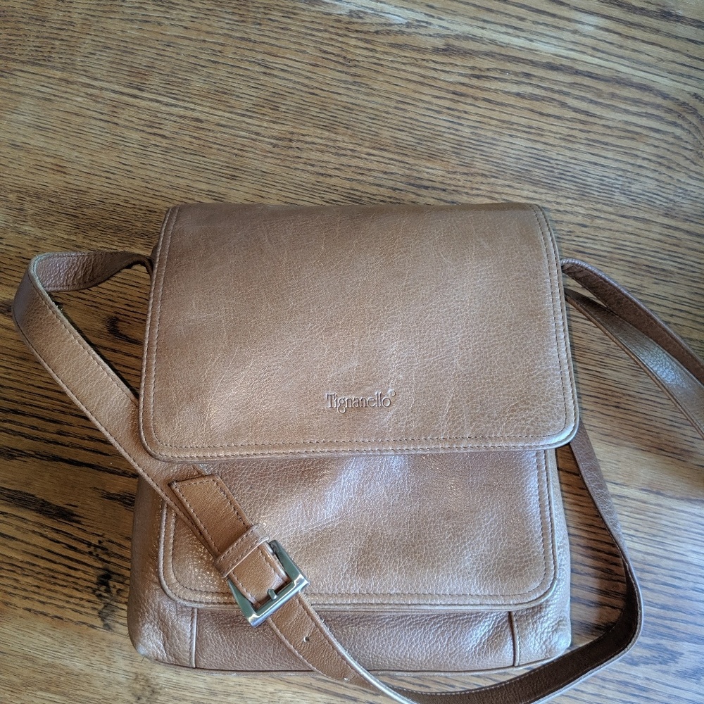 Leather crossbody purse